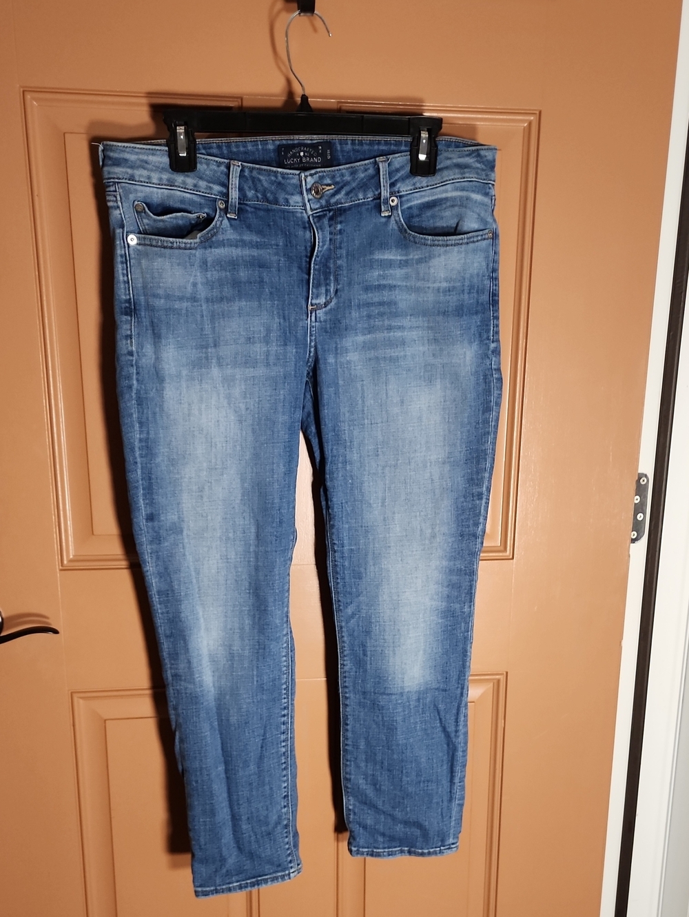 Lucky Brand Light Blue Cropped Jeans